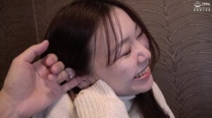 h_1416ad01056【くすぐりエロ動画】「くすぐり」超敏感人気女優 宮地桜由さんのくすぐり感度チェック! 1